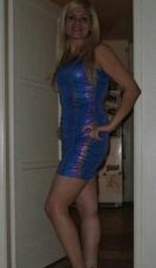 Belle blonde disponible pour rencontre sexe en Alsace
