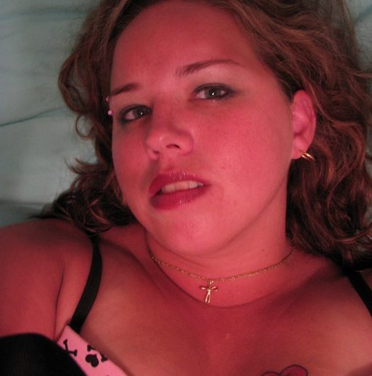 Coquine plantureuse en manque de sexe sur Strasbourg