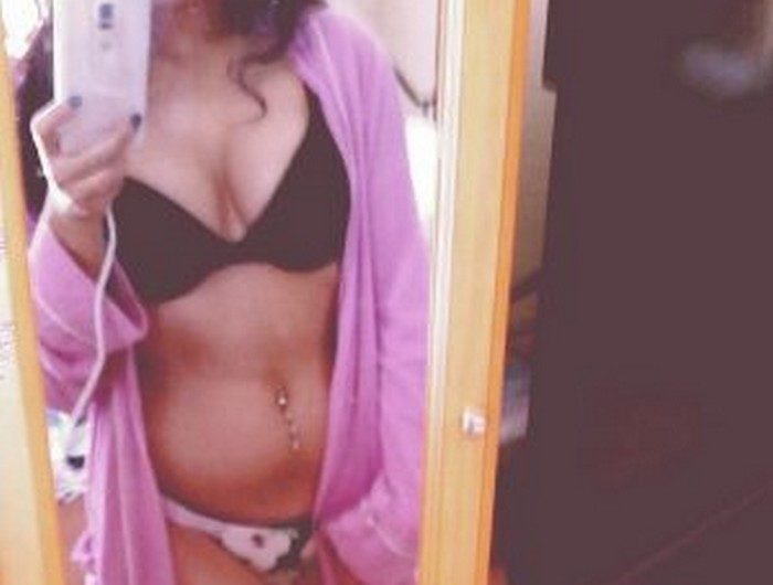 Je me venge de mon homme qui m’a faite cocu. Qui pour plan sexe ?