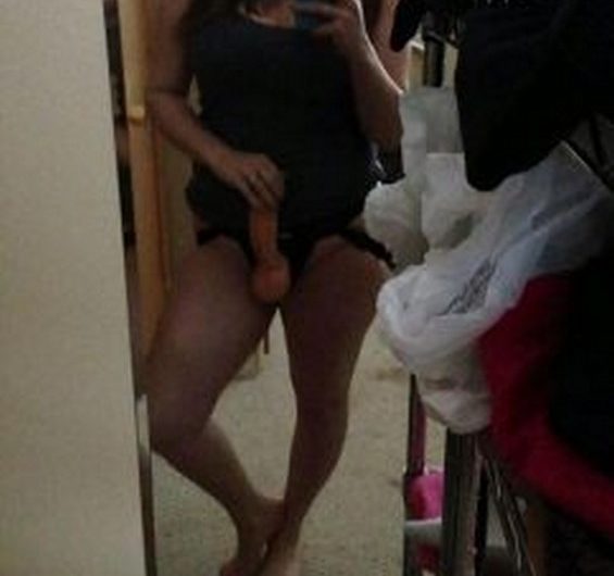 Jolie brune en quête d’un plan cul ou je serai l’active ^^
