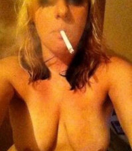 Strasbourgeoise Divorcée 40 ans cherche homme pour jeux coquins