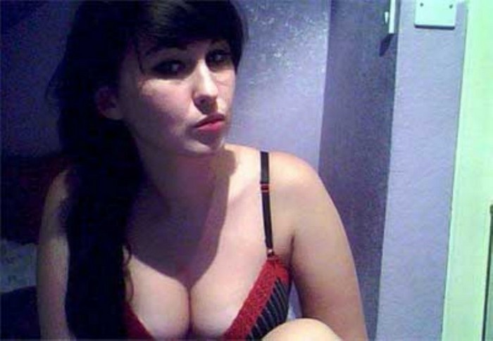 Brunette rebelle – annonce plan cul à Mulhouse